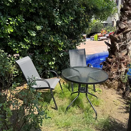 Boho Cascadas Family דירה